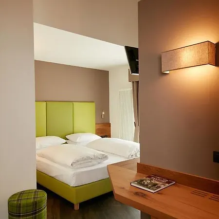 Valacia Hotel