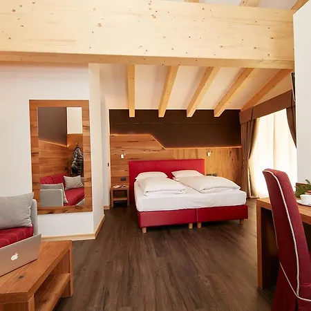 Valacia Hotel